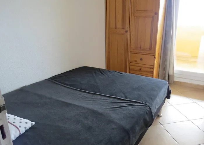 Au Barcares Avec Piscine, Parking Prive Et Acces Direct - Fr-1-529-142 * Ле Баркарес